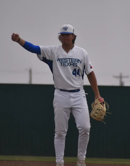 Cade Morales